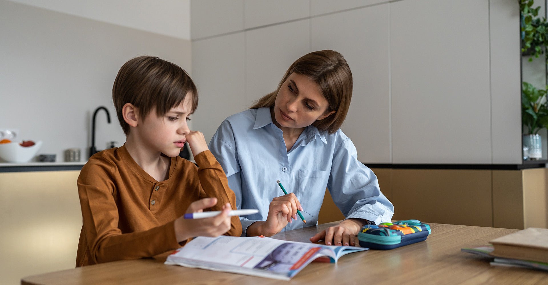 Wie Eltern ihren Kindern helfen können, Stress abzubauen und Entspannung zu finden - Cellavent Healthcare