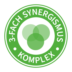 Ein grünes Siegel mit einer Banderole, auf der "3-fach Synergismus Komplex" steht und mittig drei sich überlappende Kreise zeigt.