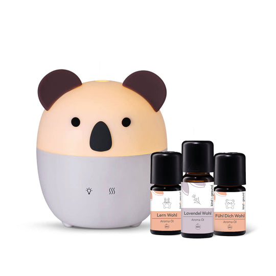 Vorderseite des Koala Aroma Diffuser für Kinder mit drei Aroma Ölen Diffusor und Aromacare Sparpaket